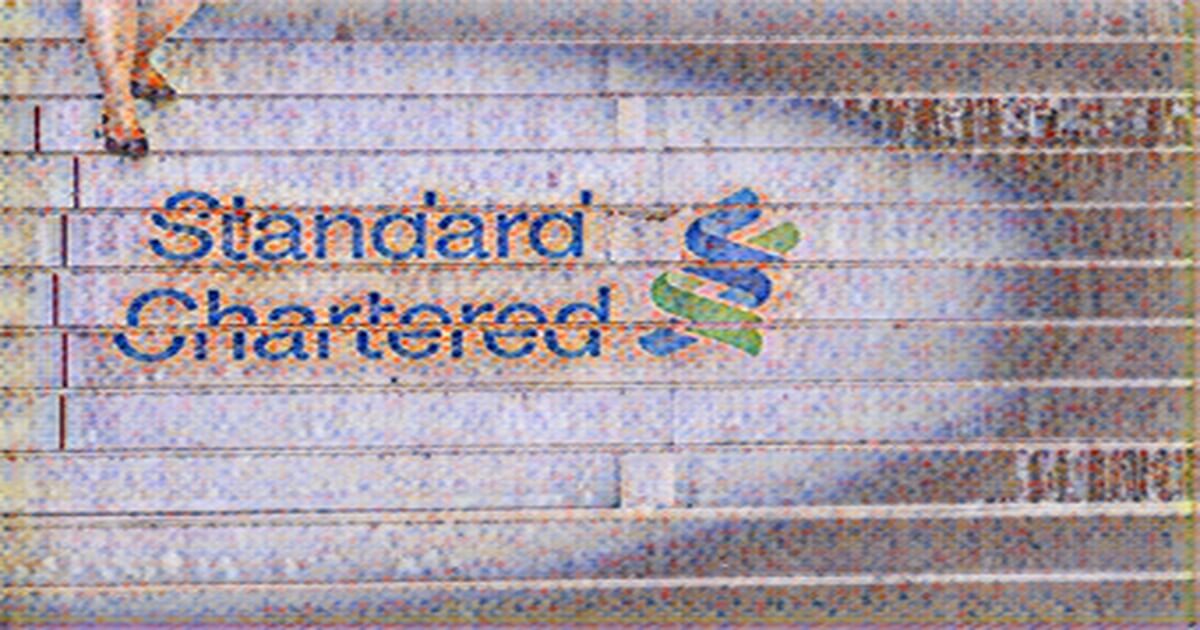    1 . 1 B   Standard Chartered