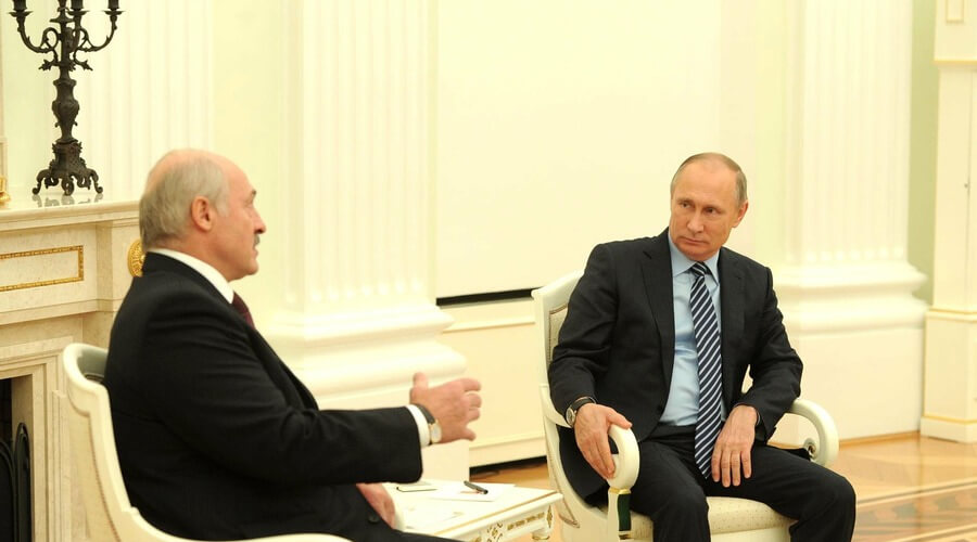 Лукашенко в Сочи согласился на предложение Путина. Главное - чтобы не было подозрений