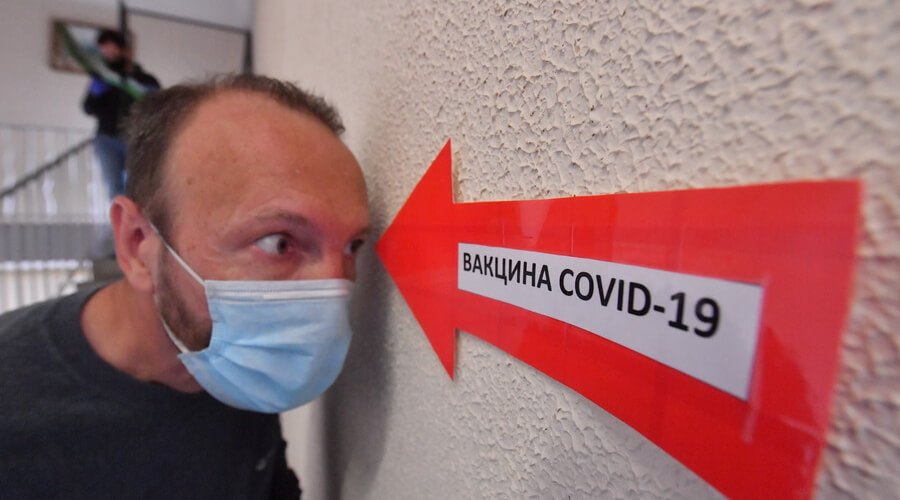 Органы здравоохранения Евросоюза не увидели необходимости в третьей дозе вакцины от коронавируса
