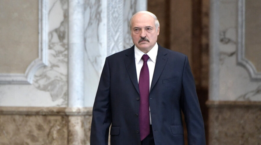 Алекcандра Лукашенко уличили в восхищении достижениями Адольфа Гитлера