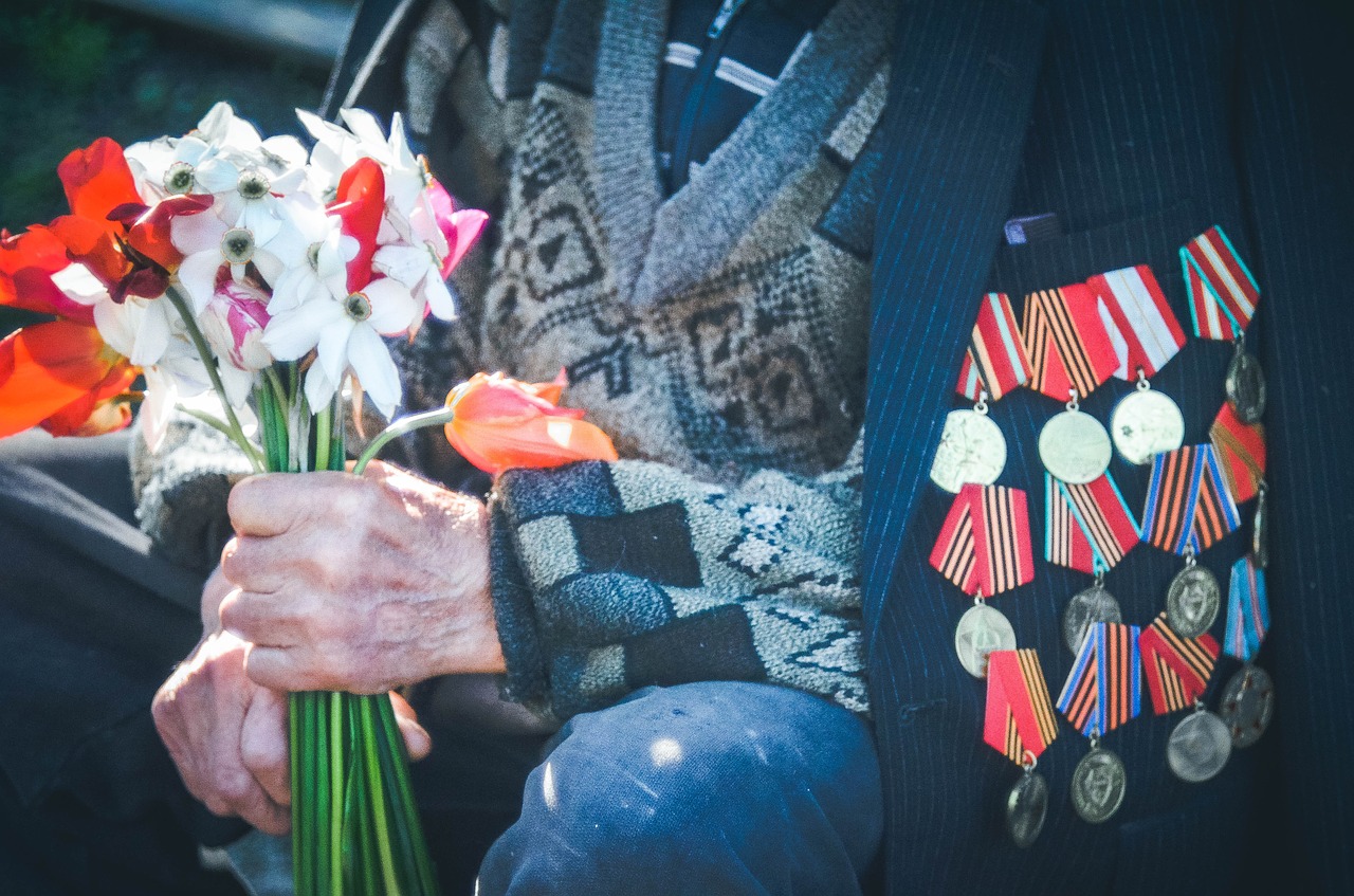 Ветеранов заставляют вернуть «путинские» выплаты к Дню Победы