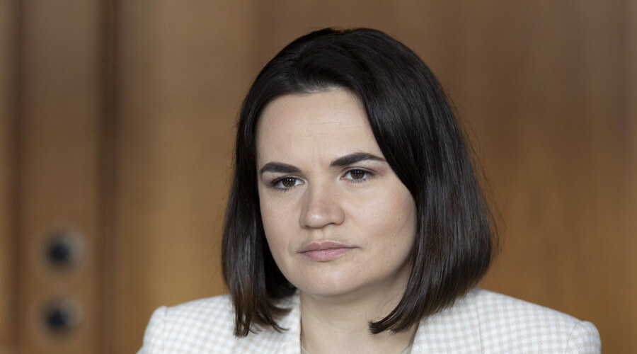 «Это люди просят»: Светлана Тихановская общается каждый день с просящими санкции белорусами