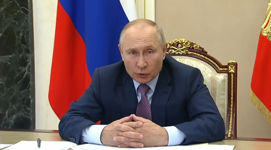 Владимир Путин решил разобраться с нехваткой мест в детсадах
