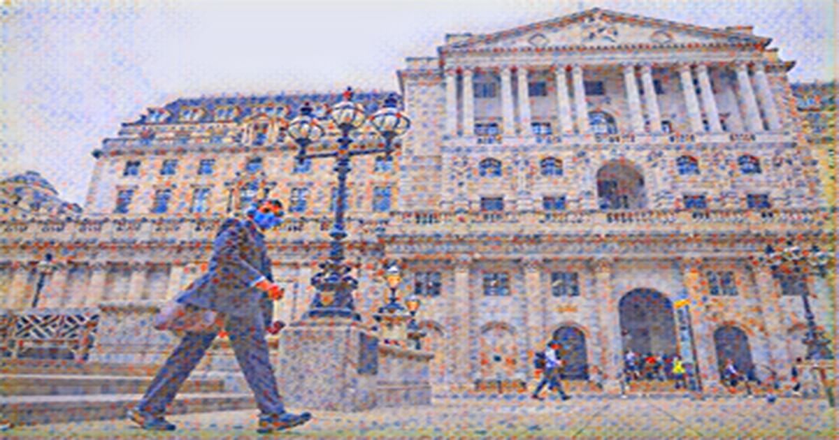 Банк Англии больше не требует от сотрудников возвращаться в офис в сентябре
