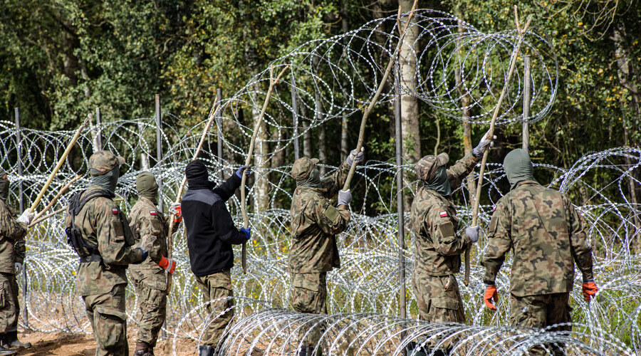 Польша точно построит капитальный забор на границе с Беларусью