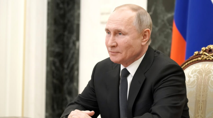 Владимир Путин объяснил роль молодёжи и интернета в российской экономике
