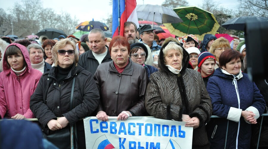 Сами виноваты: в Киеве признали добровольную «сдачу» Крыма