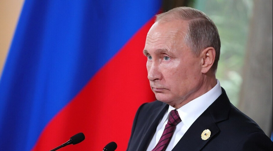 Владимир Путин попросил прекратить огонь в Нагорном Карабахе