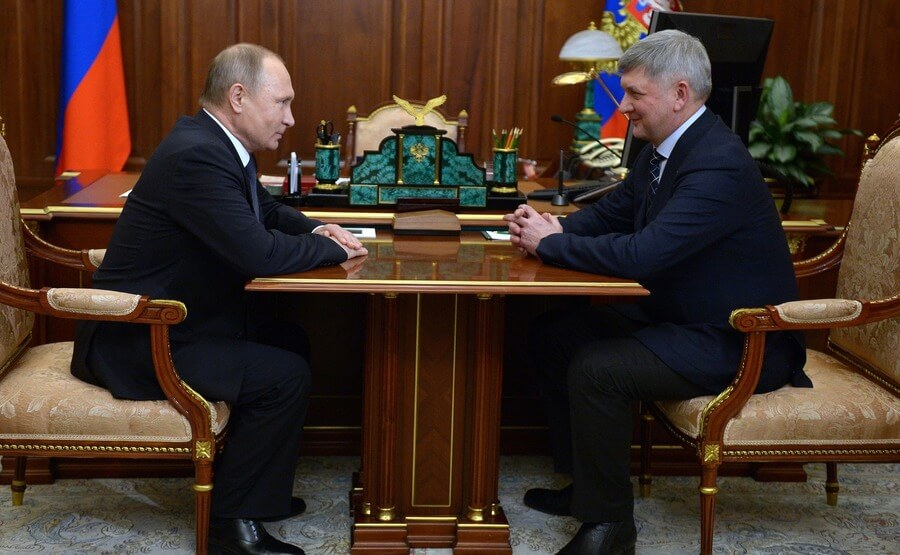 Владимир Путин и Александр Гусев