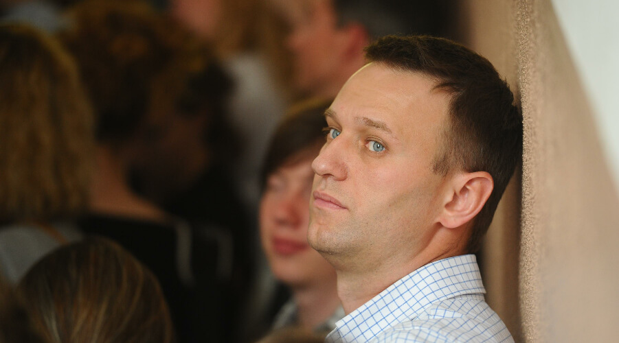 Сотрудники Центра «Э» пошли по кандидатам в депутаты с просьбой написать заявление на Навального 