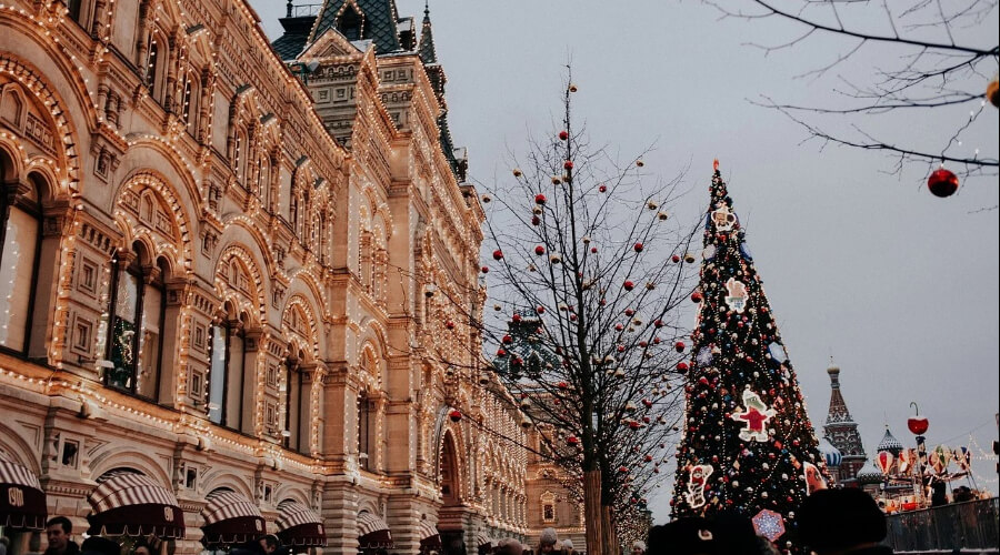 В этом году москвичи не смогут «тусить» по барам и ресторанам в новогоднюю ночь