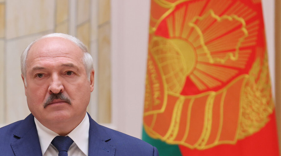«Антидемократическому режиму президента Лукашенко»: еще одна страна объявила санкции Беларуси