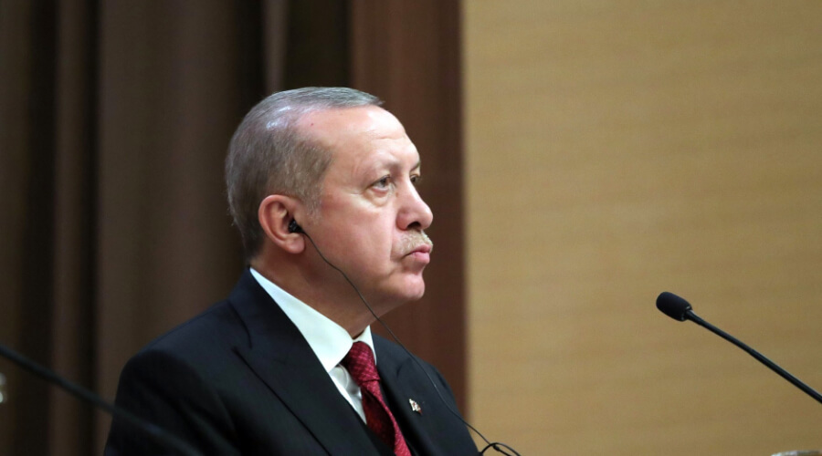Реджеп Эрдоган объявил об ужесточении ограничений в закрытой для россиян Турции