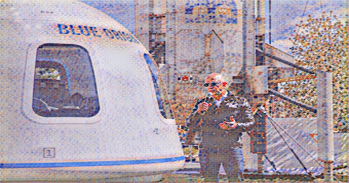 Джефф Безос подал иск против НАСА из-за контракта на приземление