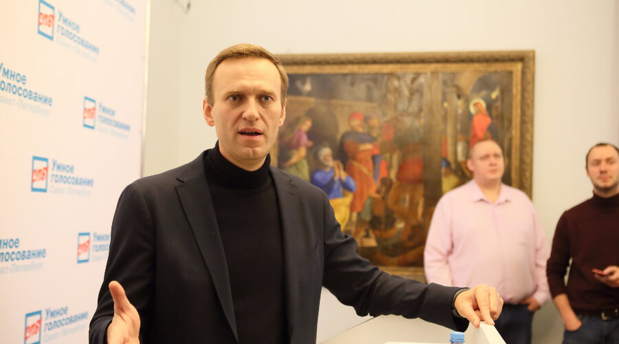 Приговор Навальному пересмотрит судья Курышева. Она получила повышение от Путина
