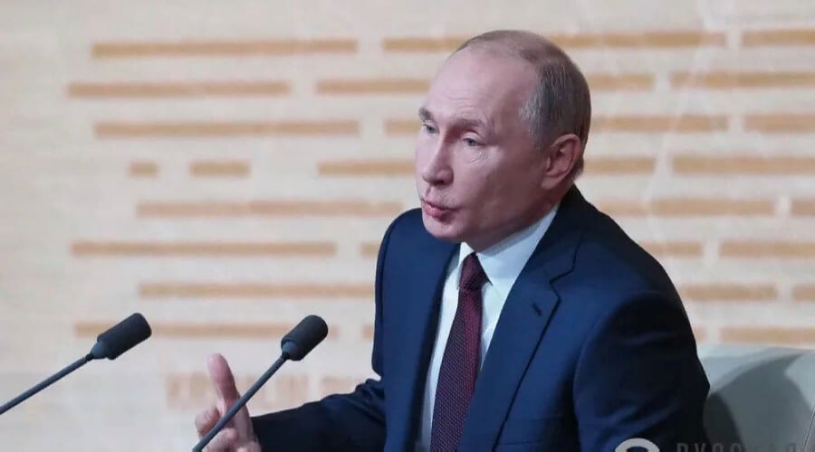«Из-за границы ничего хорошего»: Путин заявил о поддержке иностранцами протестов в РБ