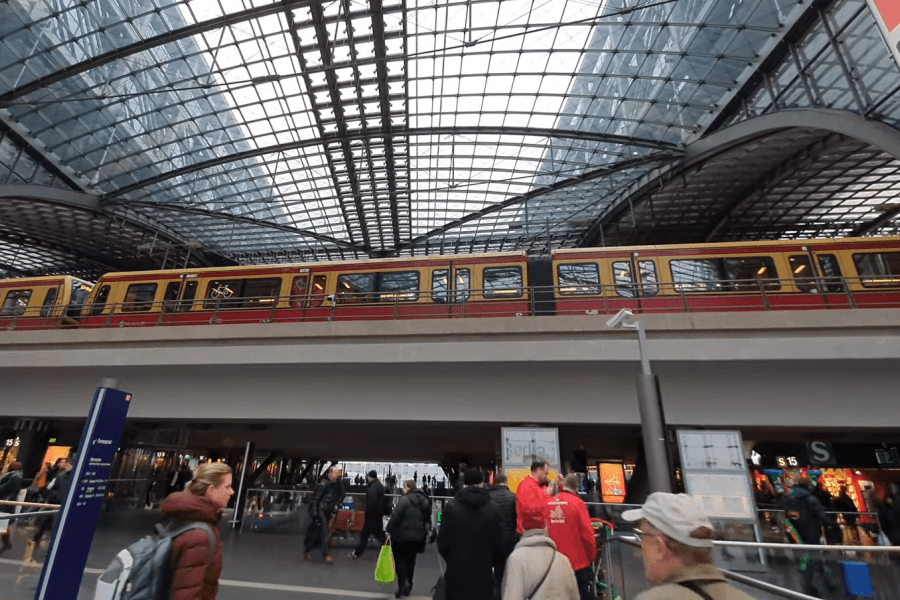 Youtube / Rail Public Transport Youtube / Rail Public Transport