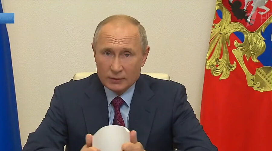 «Что мертво – умереть не может»: Владимир Путин рассказал об отношениях России с США