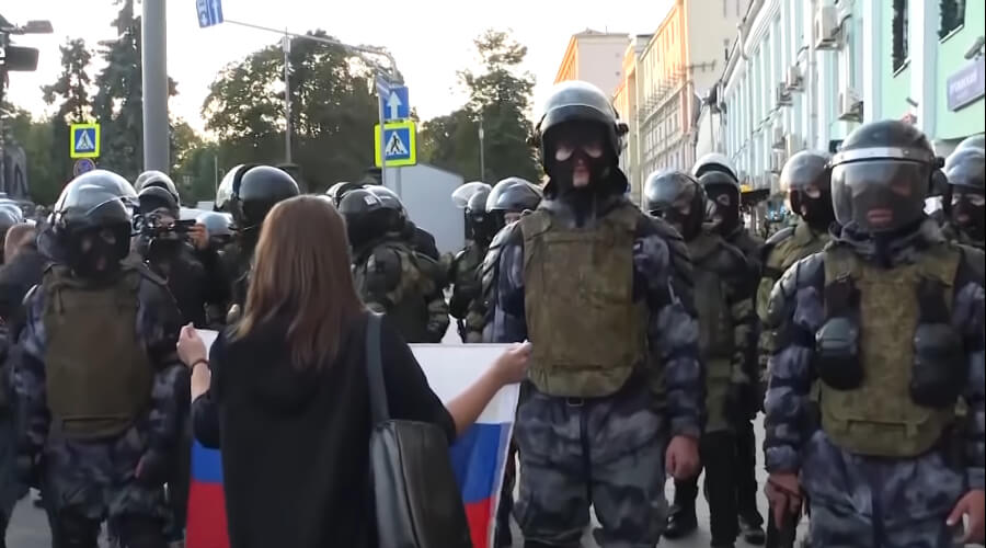 Роспотребнадзор подключился к запугиванию собравшихся на протесты москвичей