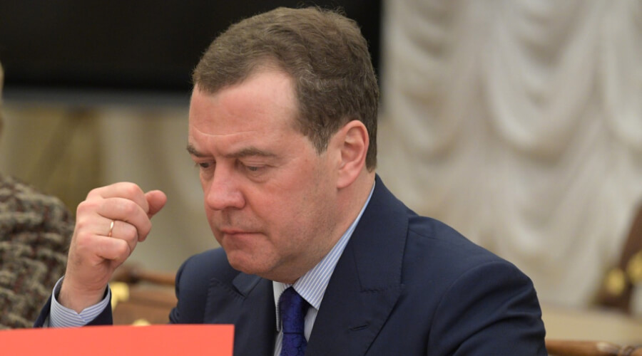 Дмитрий Медведев «остался без обеда» с Владимиром Путиным и Александром Лукашенко