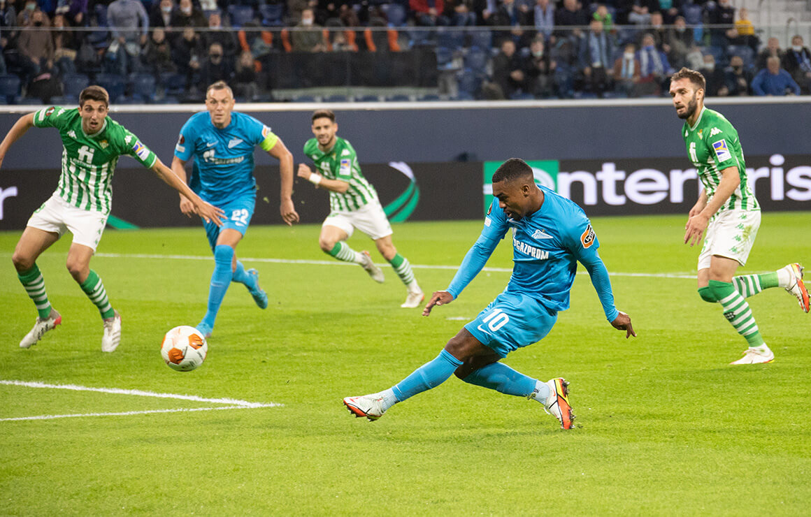 https://fc-zenit.ru/