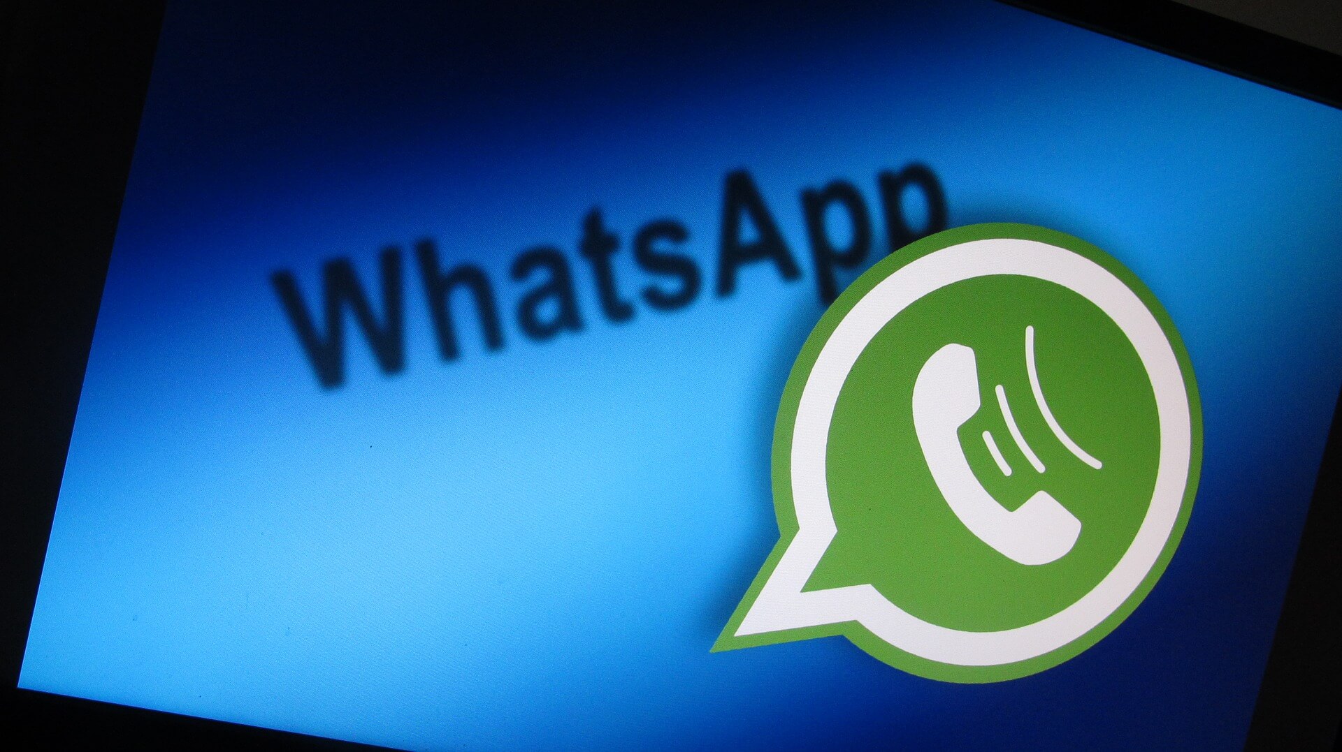 WhatsApp 