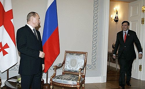 Владимир Путин и Михаил Саакашвили