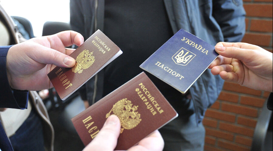Украина отказывается признавать российское гражданство крымчан и жителей Донбасса