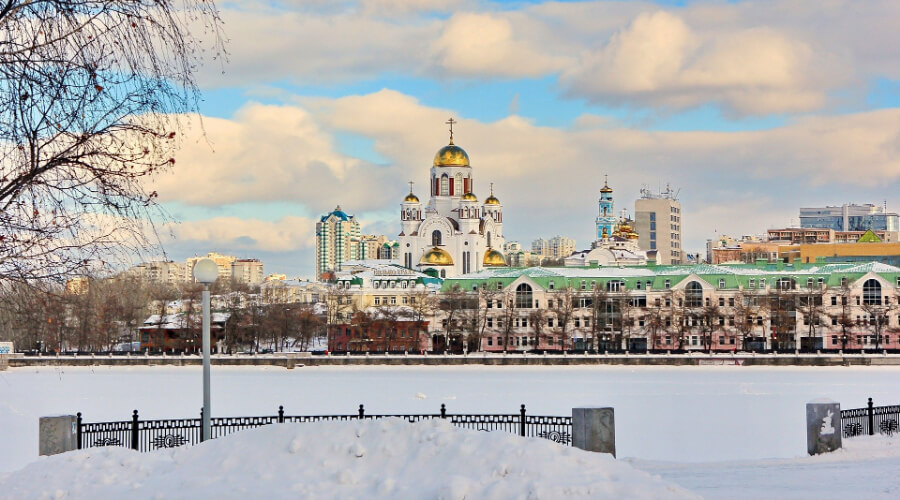 Воронеж и Екатеринбург попали в список городов для бюджетного авиапутешествия на 8 марта