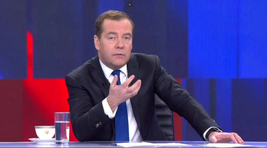 Дмитрий Медведев рассказал о несуществующей больше 100 лет проблеме расовой дискриминации в РФ