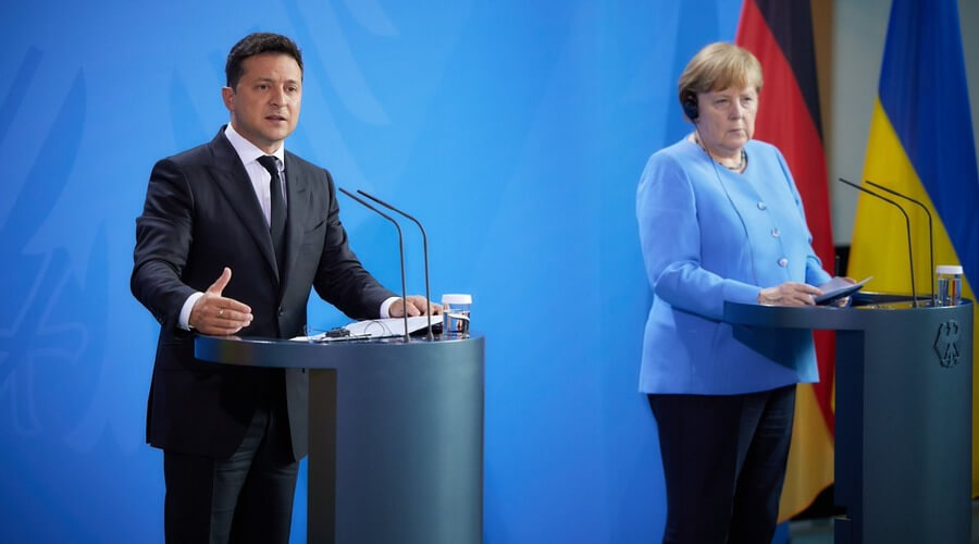 Украина спешит созвать самммит до конца каденции Ангелы Меркель