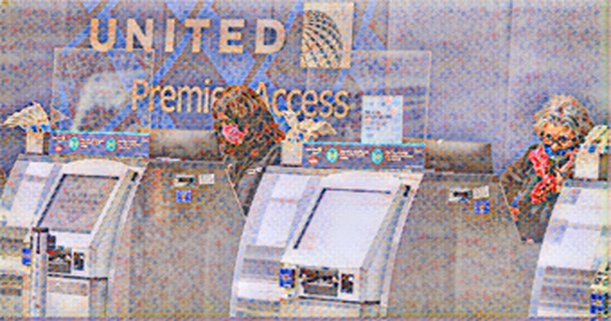 United Airlines уволила почти 600 сотрудников за то, что не прошли вакцинацию - Vimarsana News