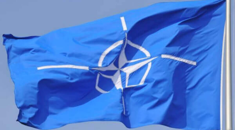 В НАТО заявили о мощи России на фоне событий в Карабахе и Беларуси